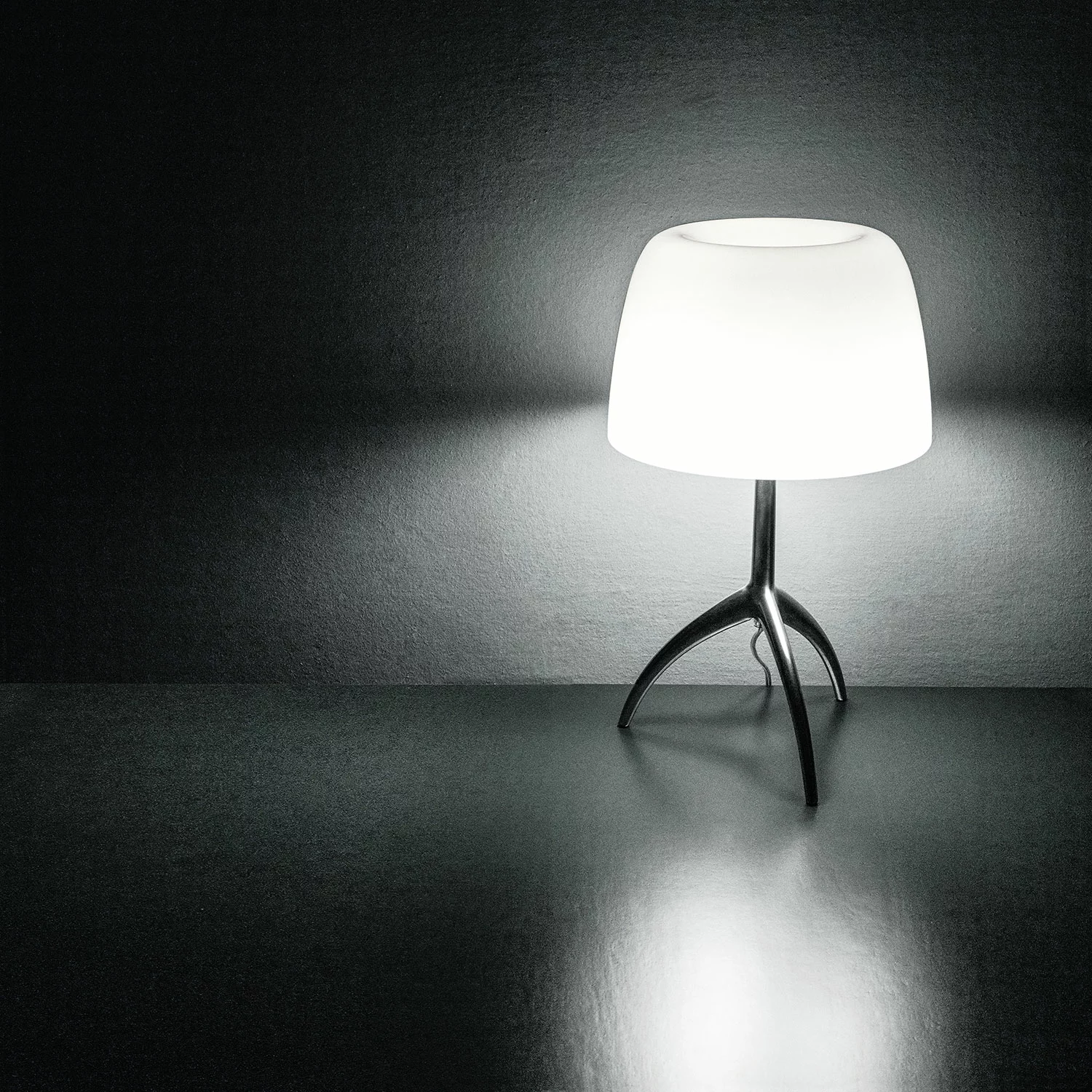 Foscarini Lumiere Table Lamp Dimmer, Champagne/Warm White 2 Foscarini Lumiere Table Lamp Dimmer, Champagne/Warm White – Bild 2