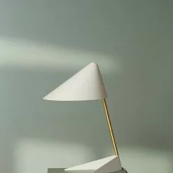 Warm Nordic Ambience Table Lamp, Pine Green -Tischlampen Verkäufe warm nordic ambience table lamp 5 5